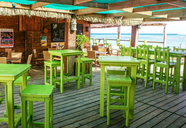 A Guide to the Happiest Beach Bars in Aruba | Visit Aruba Blog