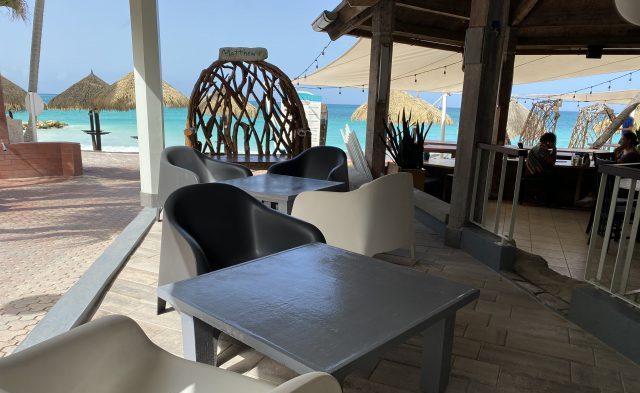 A Guide To The Happiest Beach Bars In Aruba Visit Aruba Blog 0161