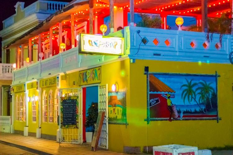 15 Happy Hour Hot Spots in Aruba Visit Aruba Blog