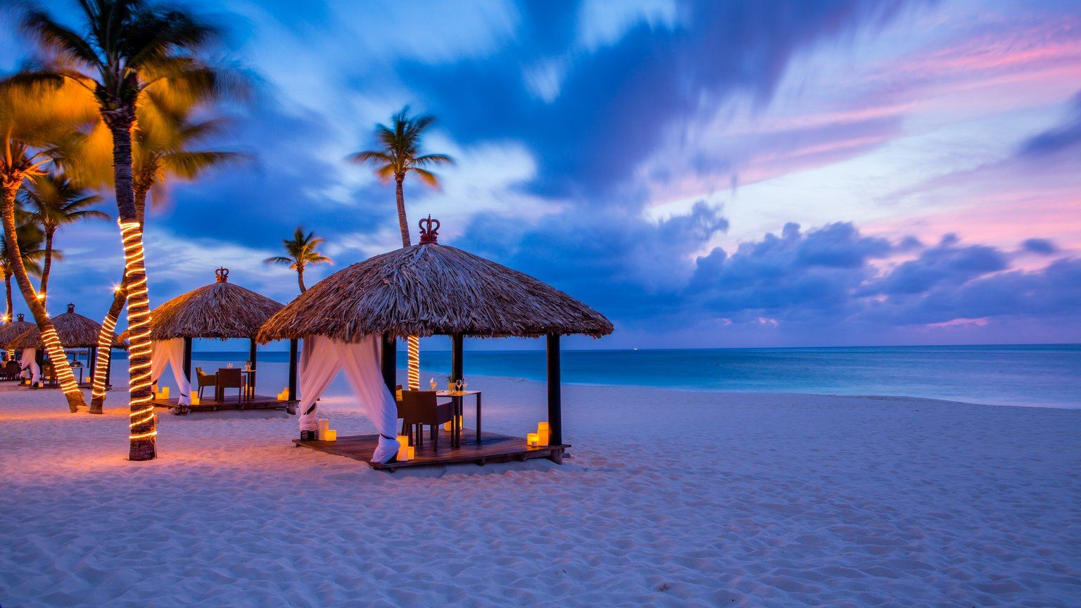 Aruba Restaurants - Aruba Sunset and Sunrise times - VisitAruba.com