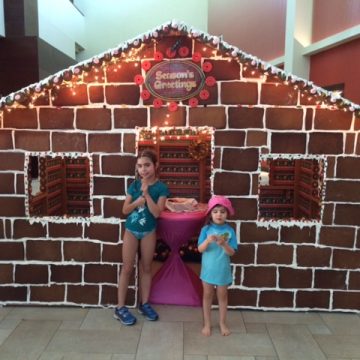 Gingerbread house at the Aruba Marriott.JPG