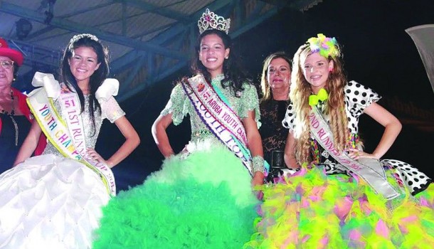 Dana Arendz crowned Aruba’s 51st Youth Queen during the lively competition held at the Aruba Entertainment Center in Oranjestad