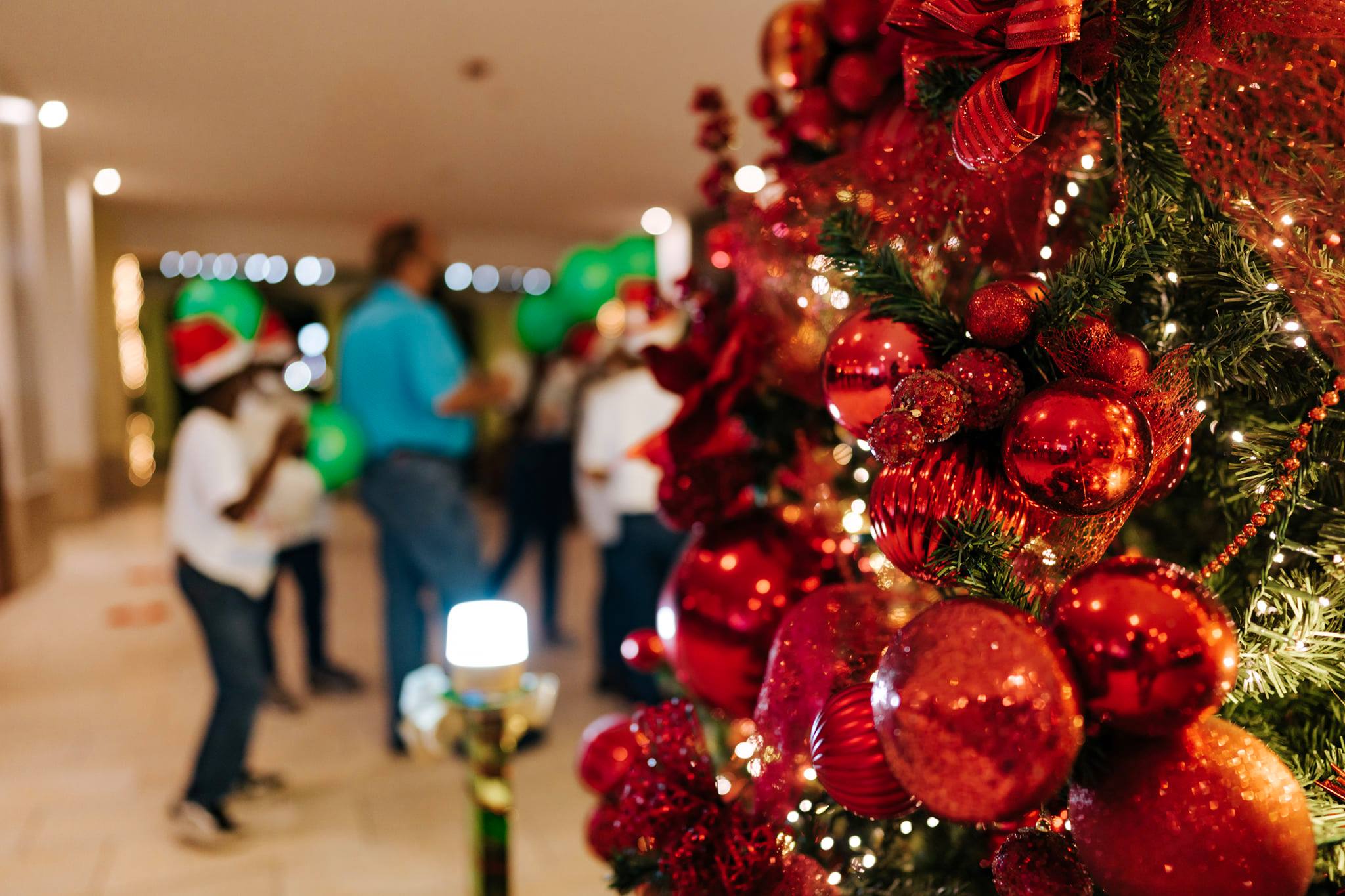 The Spirit of Christmas Arrived at Holiday Inn Resort Aruba