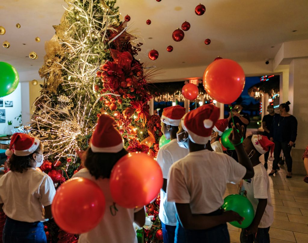 The Spirit of Christmas Arrived at Holiday Inn Resort Aruba