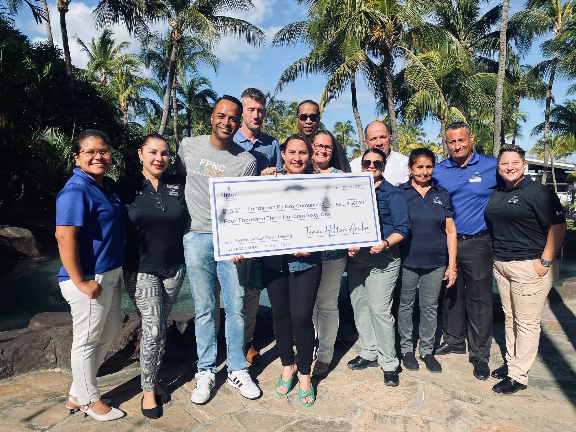 the-hilton-aruba-makes-a-generous-donation-to-fpnc-visitaruba-news